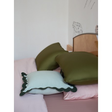 Чехол на подушку с контрастным кантом зеленого цвета из коллекции trendy ruffles, 40х40 см