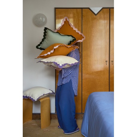 Чехол на подушку с контрастным кантом розового цвета из коллекции trendy ruffles, 40х40 см