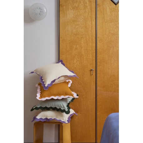 Чехол на подушку с контрастным кантом розового цвета из коллекции trendy ruffles, 40х40 см