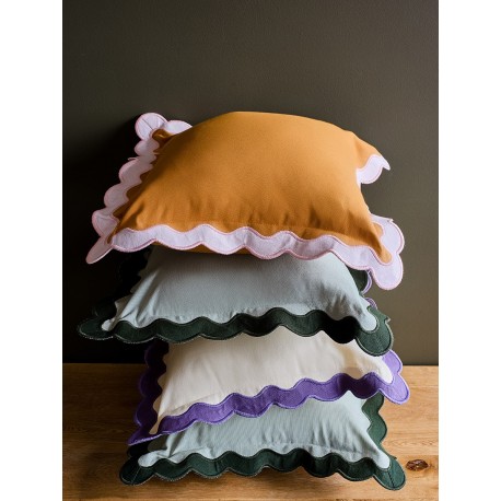 Чехол на подушку с контрастным кантом розового цвета из коллекции trendy ruffles, 40х40 см