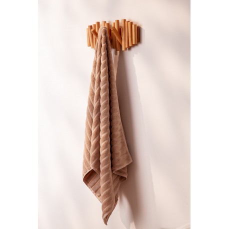 Полотенце банное waves бежевого цвета из коллекции essential, 70х140 см