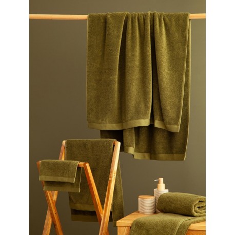 Полотенце банное оливкового цвета из коллекции essential, 70х140 см