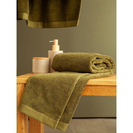 Полотенце банное оливкового цвета из коллекции essential, 90х150 см