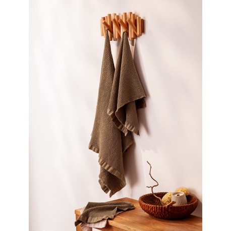 Полотенце для рук из умягченной вафли цвета хаки из коллекции essential, 50x90 см