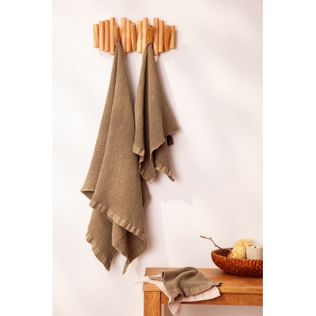 Полотенце для рук из умягченной вафли цвета хаки из коллекции essential, 50x90 см