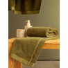 Полотенце для рук оливкового цвета из коллекции essential, 50х90 см