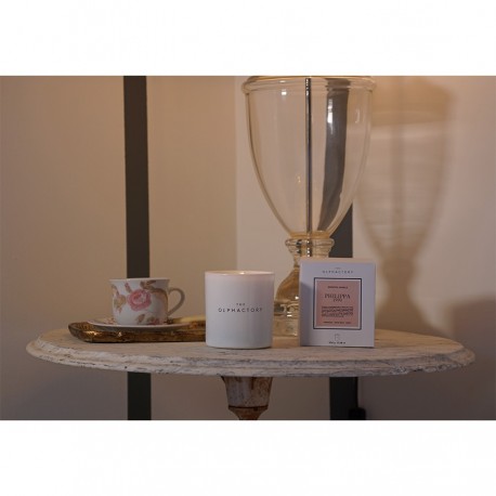 Свеча ароматическая the olphactory, white insignia, philippa 1990, 60 ч