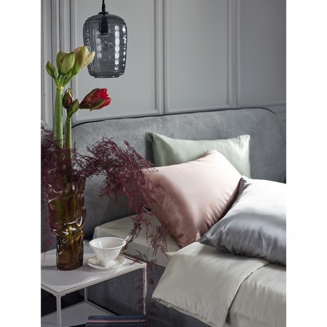 Наволочка из натурального шелка цвета пыльной розы из коллекции essential, 50х70 см