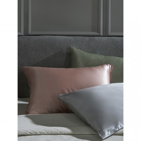 Наволочка из натурального шелка цвета пыльной розы из коллекции essential, 50х70 см