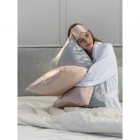 Наволочка из натурального шелка цвета пыльной розы из коллекции essential, 50х70 см