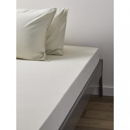 Простыня на резинке из хлопкового трикотажа серо-бежевого цвета из коллекции essential, 180х200х30 см