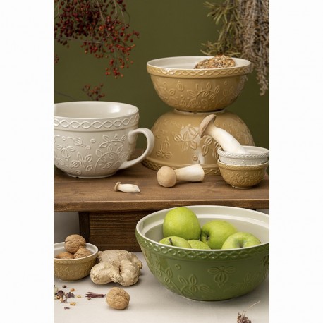 Миска зеленого цвета с рельефным узором Ягоды Тайги из коллекции russian north, 2,5 л