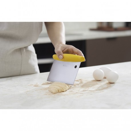 Шпатель-скребок кондитерский easy cut