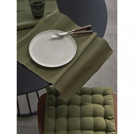 Подушка на стул из хлопка оливкового цвета из коллекции essential, 35х35 см