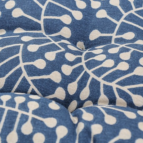 Подушка на стул темно-синего цвета с принтом Спелая Смородина из коллекции scandinavian touch, 40х40 см