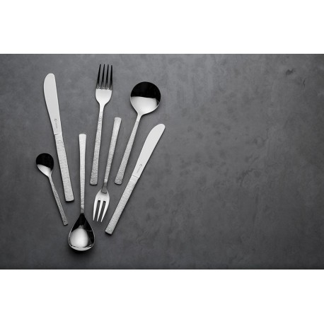 Нож столовый studio