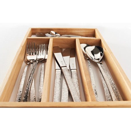 Нож столовый studio