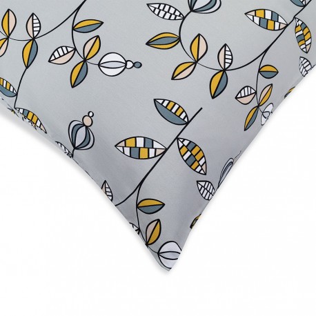 Комплект постельного белья "Ягоды тайги" из премиального сатина из коллекции russian north, 150х200 см