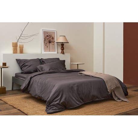 Комплект постельного белья из премиального сатина темно-серого цвета из коллекции essential, 200х220 см