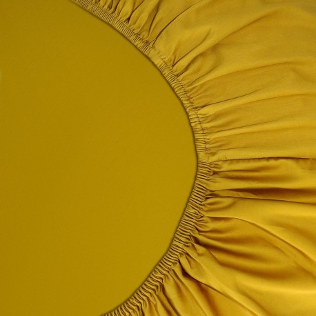 Простыня на резинке из премиального сатина горчичного цвета из коллекции essential, 180х200х30 см