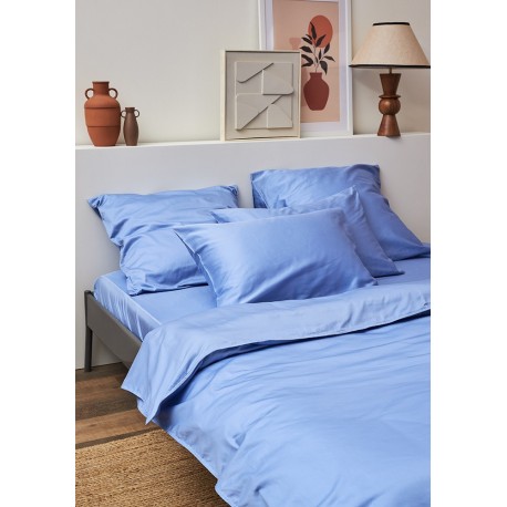 Простыня на резинке из премиального сатина сиреневого цвета из коллекции essential, 200х200х30 см