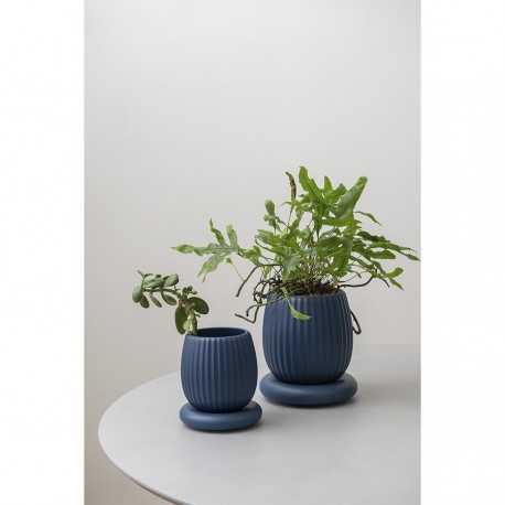 Горшок цветочный темно-синего цвета из коллекции edge, 1,2л